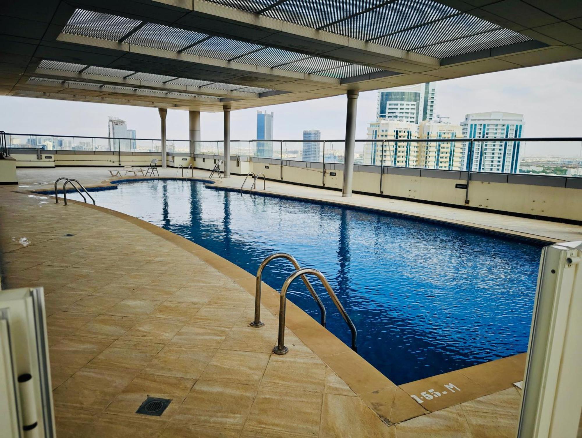 369 Stays- 1 Bedroom In Sports Apartamento Dubái