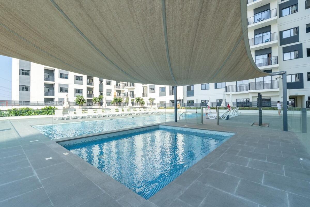 Peaceful 2-bedroom In Jebel Ali Perfect For 6!