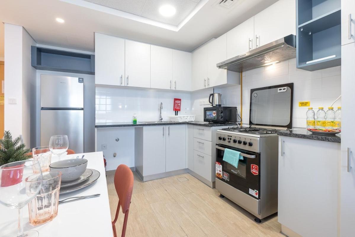 Peaceful 2-bedroom In Jebel Ali Perfect For 6! Appartement Dubaï