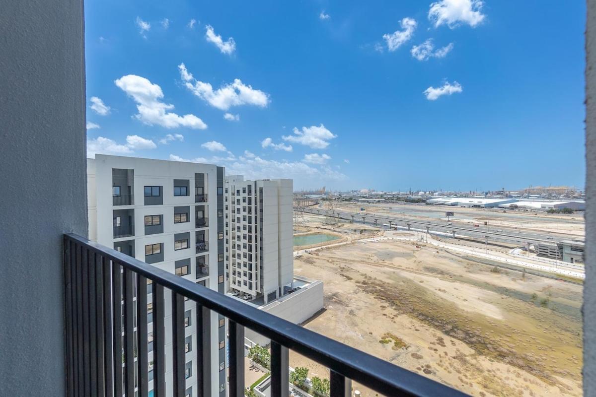 Peaceful 2-bedroom In Jebel Ali Perfect For 6! *
