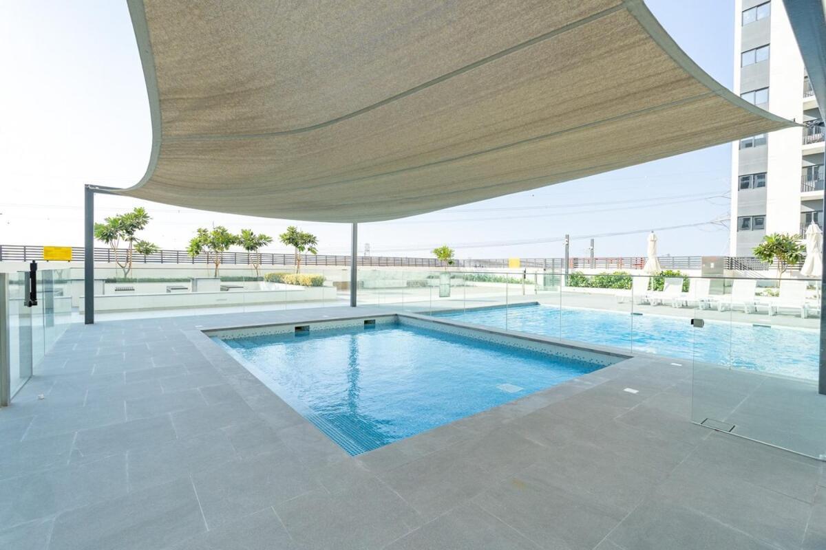 Peaceful 2-bedroom In Jebel Ali Perfect For 6! Appartement