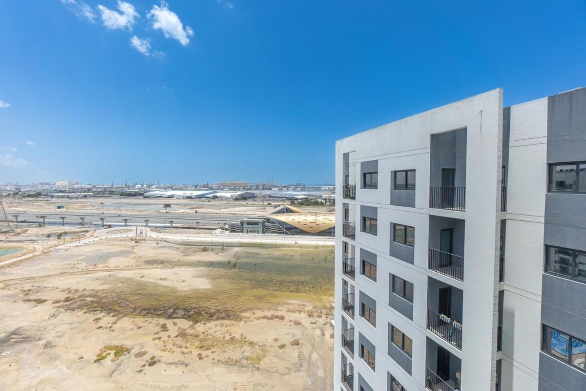 Peaceful 2-bedroom In Jebel Ali Perfect For 6! Appartement
