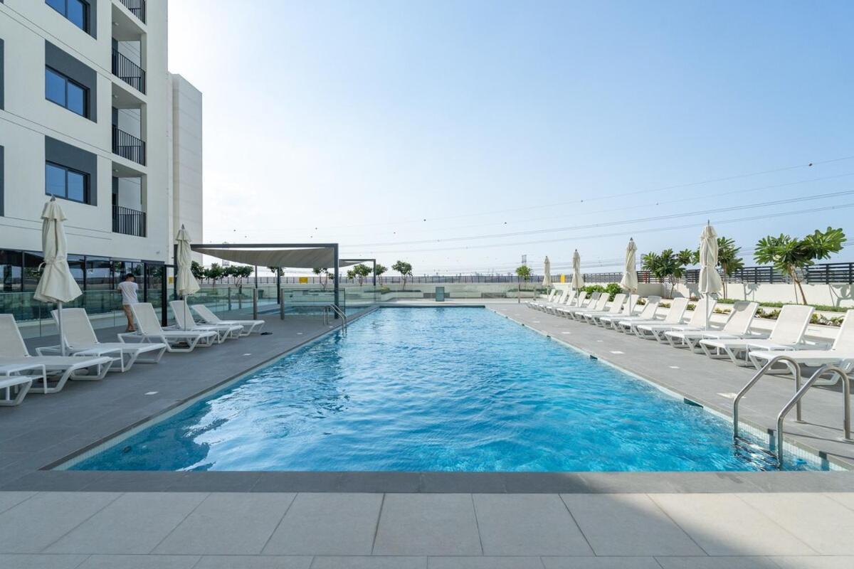 Peaceful 2-bedroom In Jebel Ali Perfect For 6! Appartement Dubaï