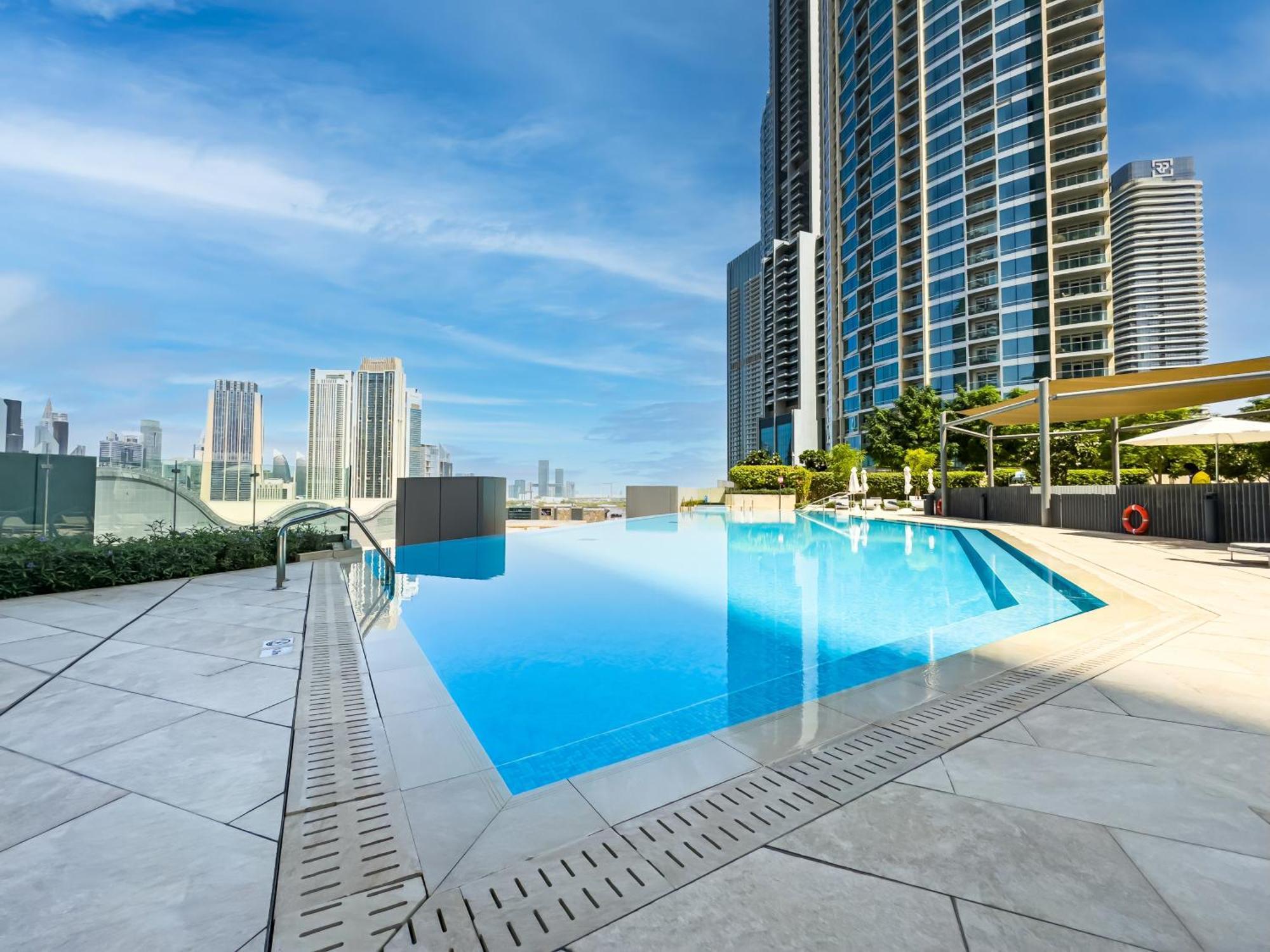 Appartement New! Ps5! Burj Khalifa View & Infinity Pool Dubaï