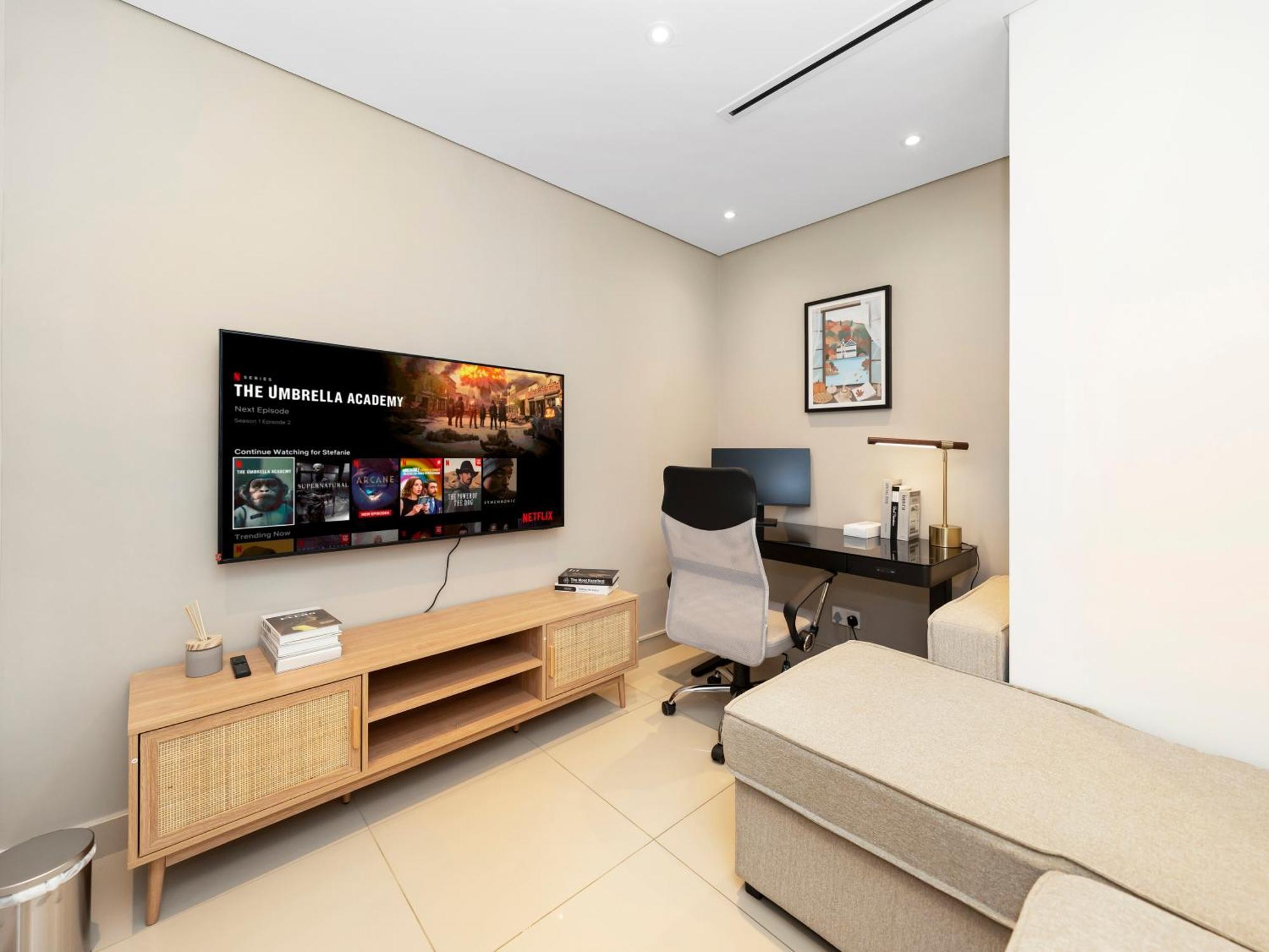 New! Ps5! Burj Khalifa View & Infinity Pool Dubaï