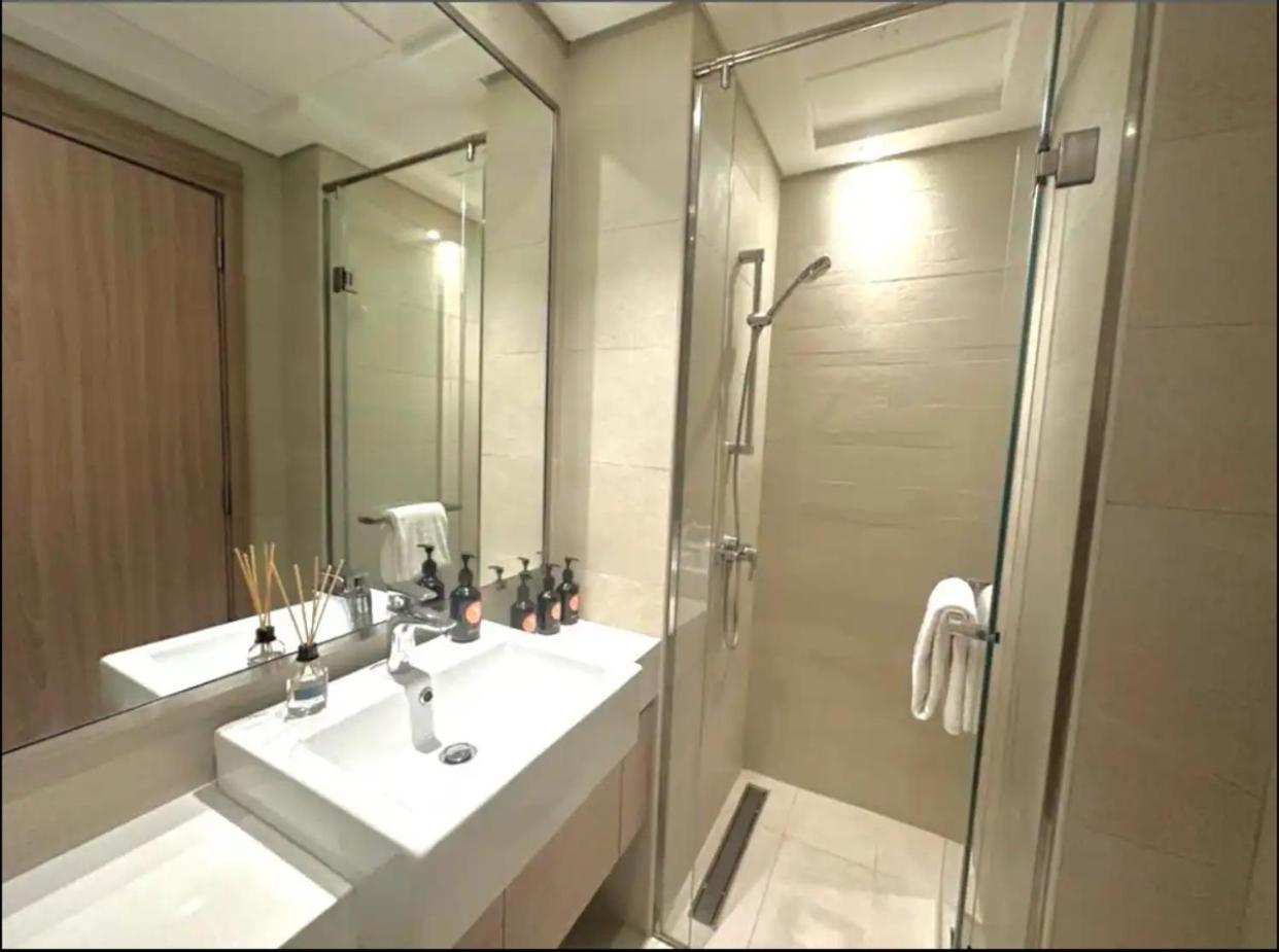 Galaxy In Azizi Riviera Luxury * Dubái