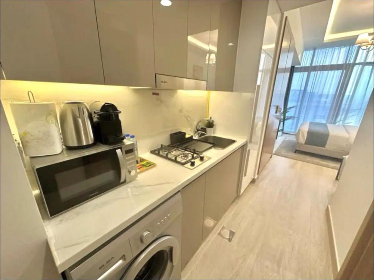 Galaxy In Azizi Riviera Luxury Apartamento *