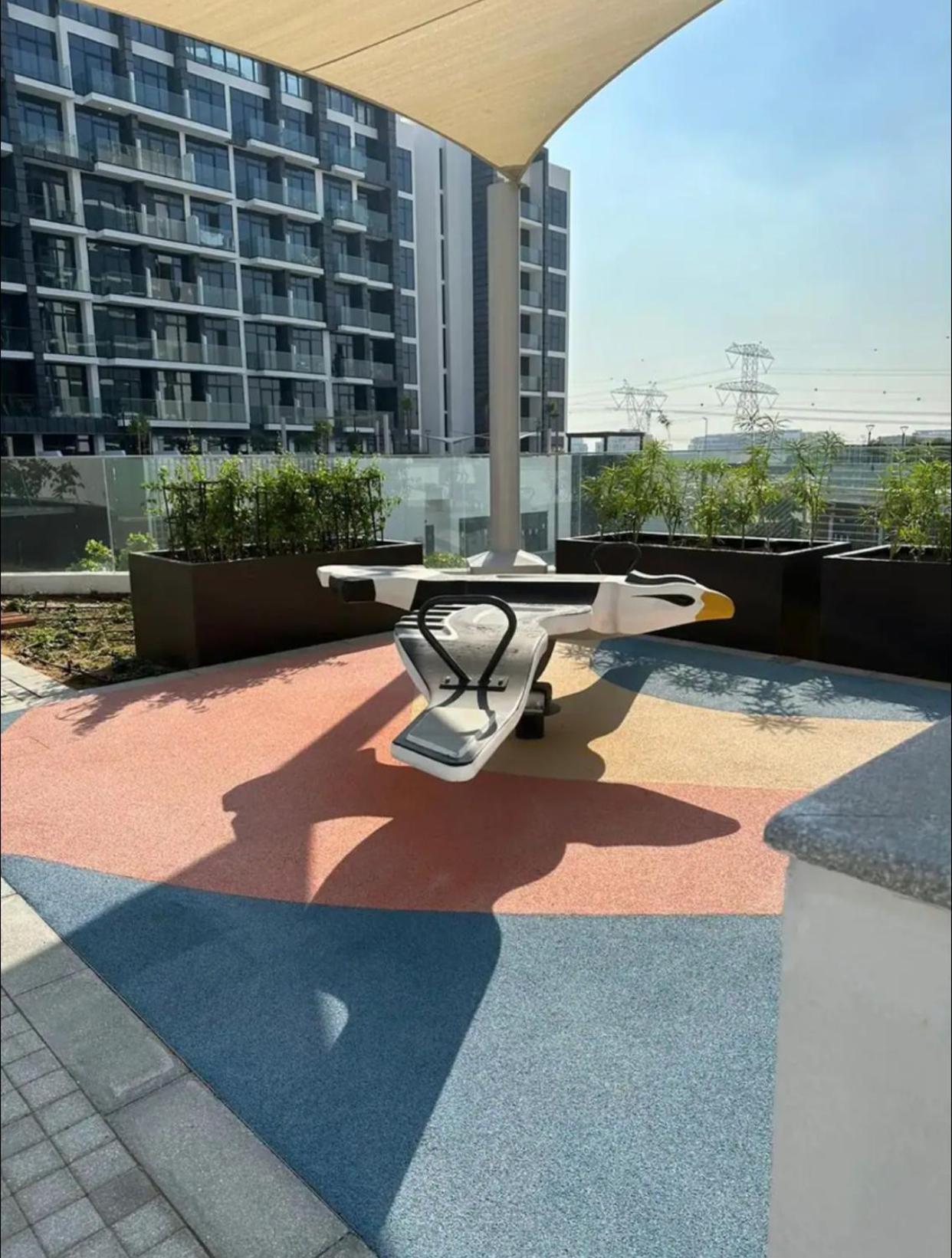 Galaxy In Azizi Riviera Luxury Apartamento Dubái