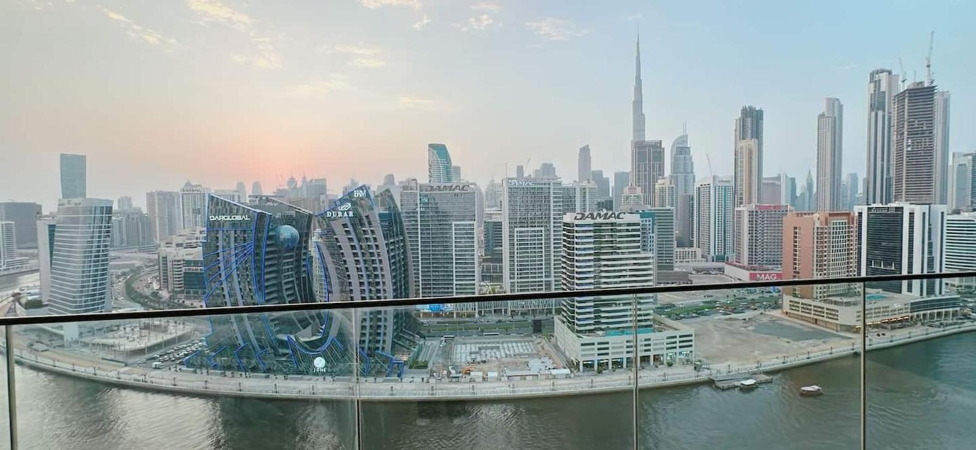 Appartement Premium 2br With Burj Khalifa View *