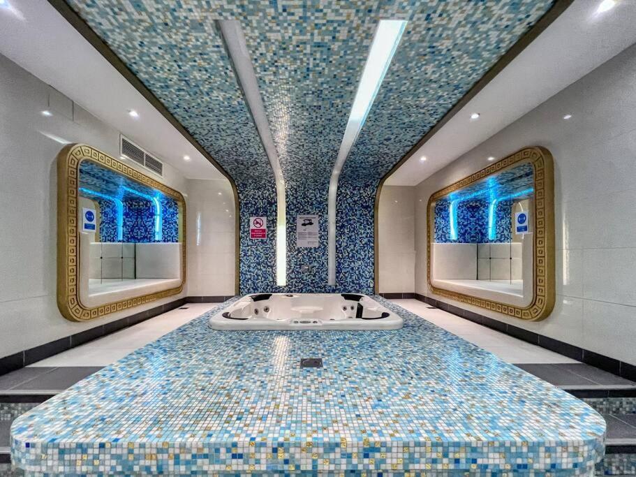 First Class 1br Stylish With Burj Khalifa View * Dubaï