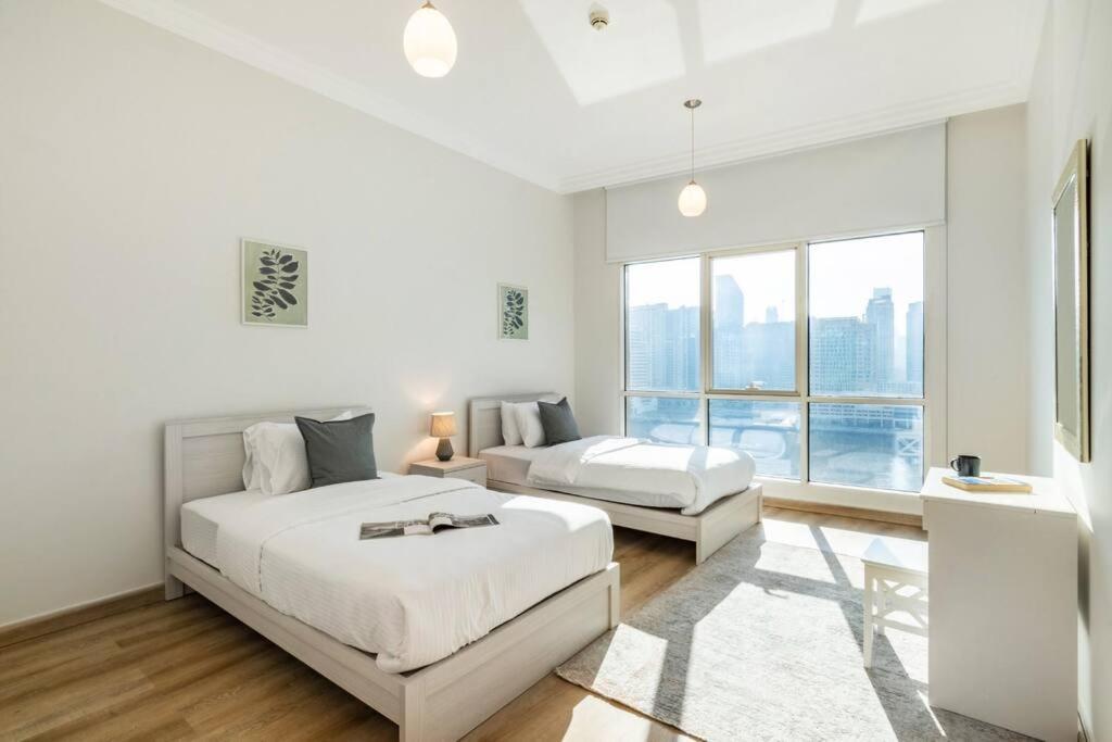 First Class 1br Stylish With Burj Khalifa View Appartement *