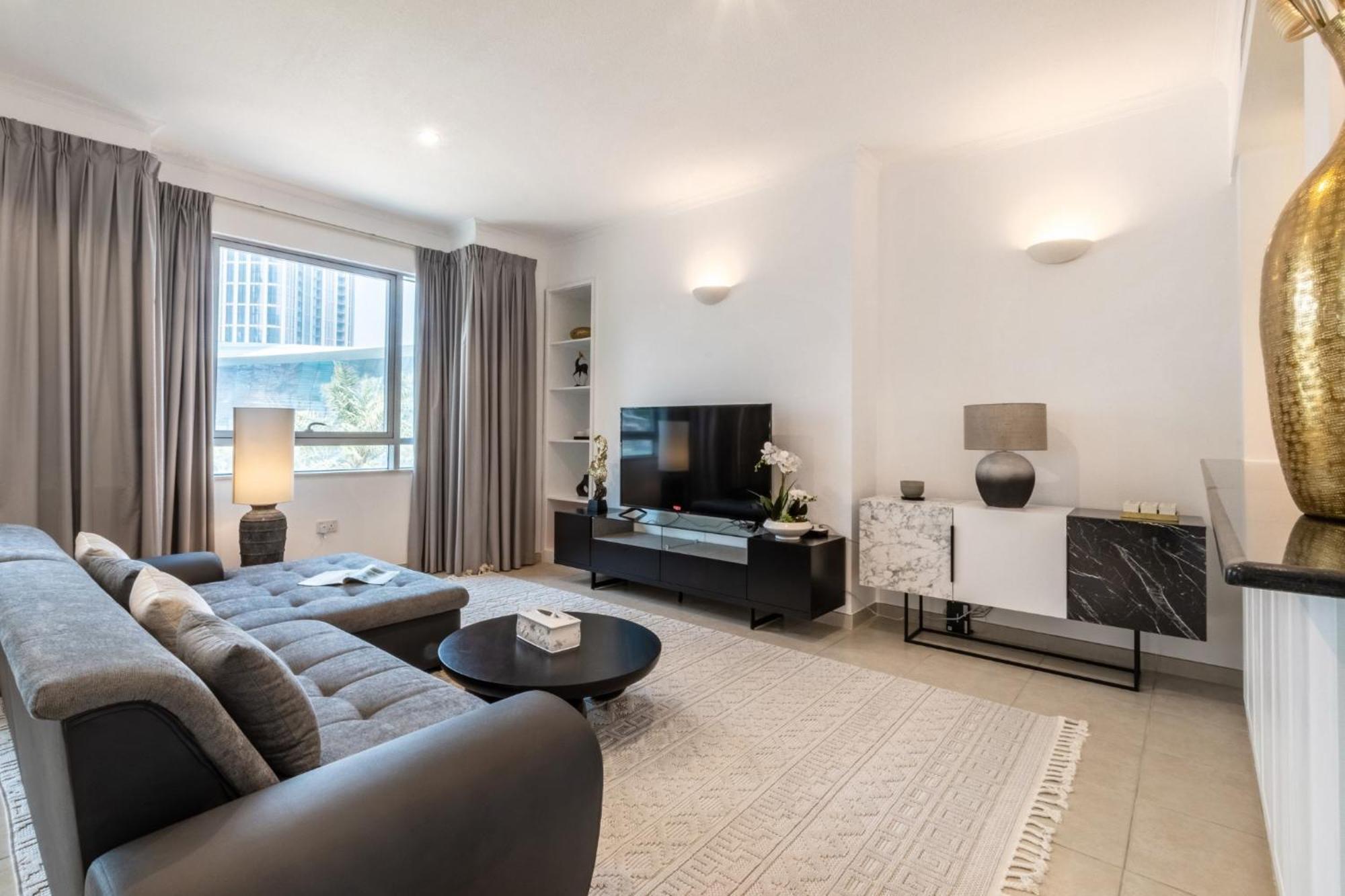 Apartment Elegant 1-bedroom With Burj Khalifa View Dubai