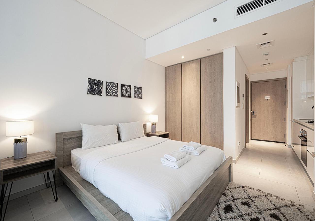 Luxury With Burj Khalifa View - Marquise Square Tower Apartment *