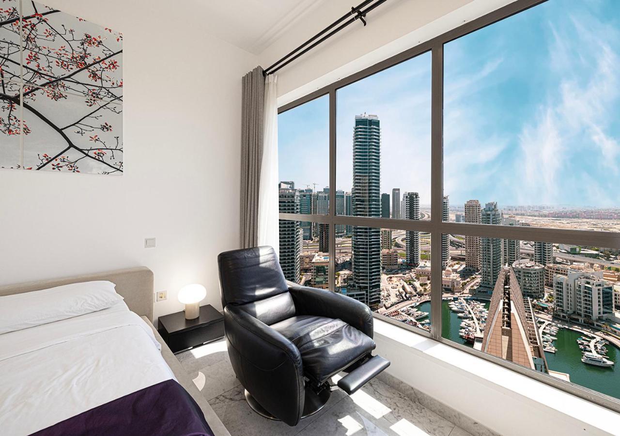 Apartamento Luxury Beachfront 2bd Apt, Shams, Jbr Dubái