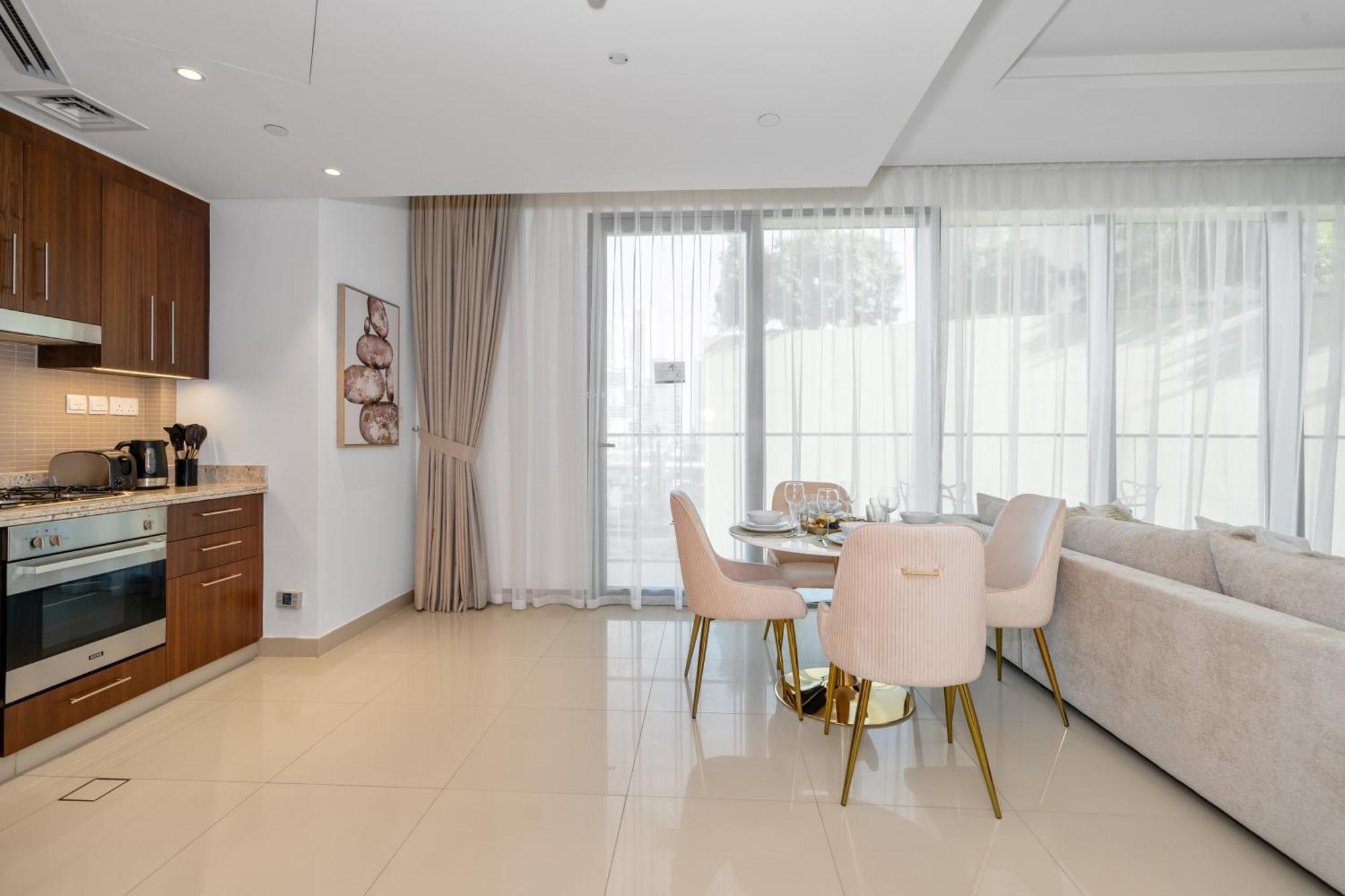 Newarabian Blvd Point Downtown 1 Bedroom Downtown Dubai