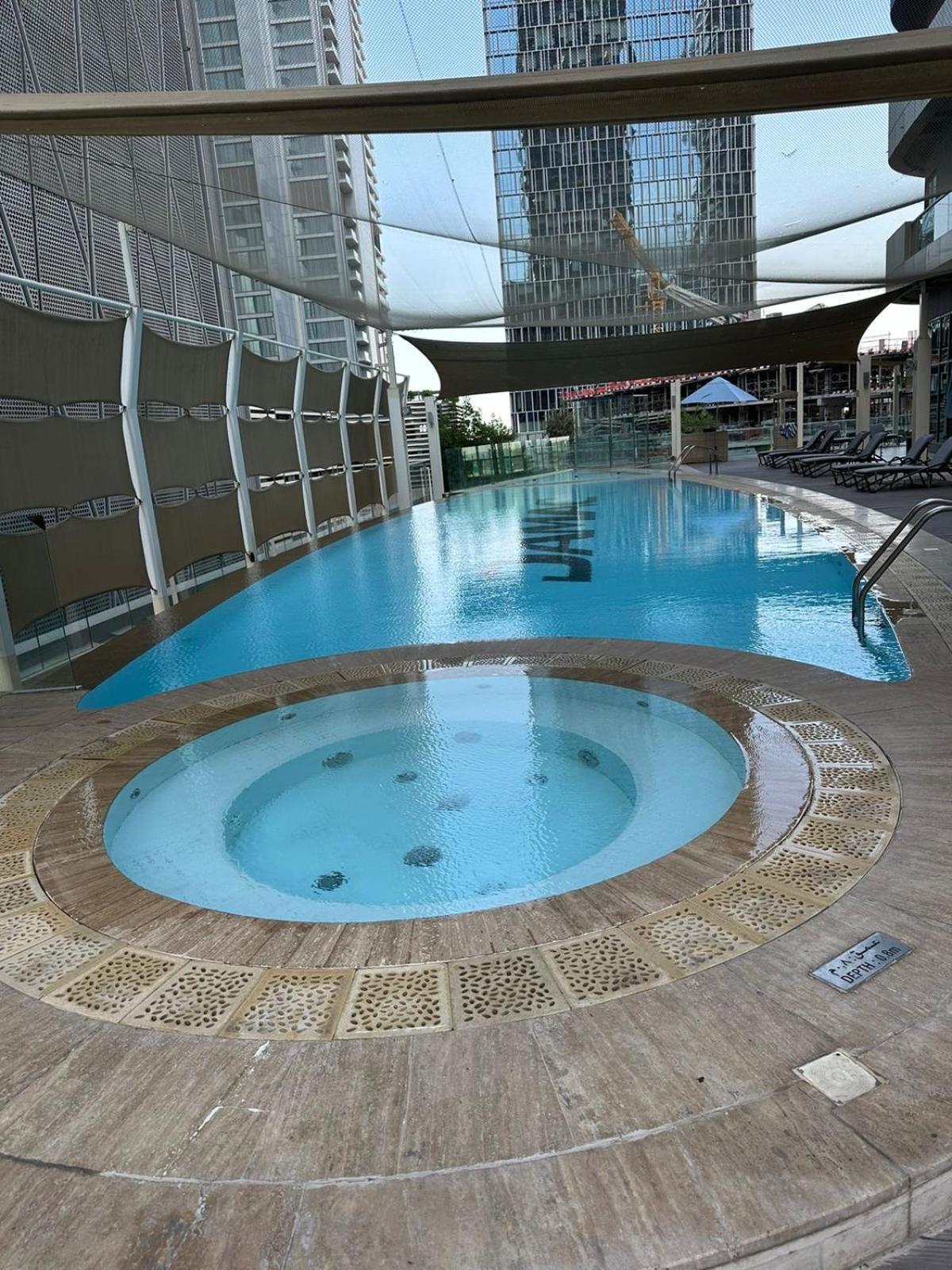 Apartamento Royal Mall Dubái