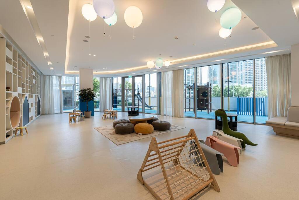 Appartement 4min To Mall - Pool Access - King Bed *