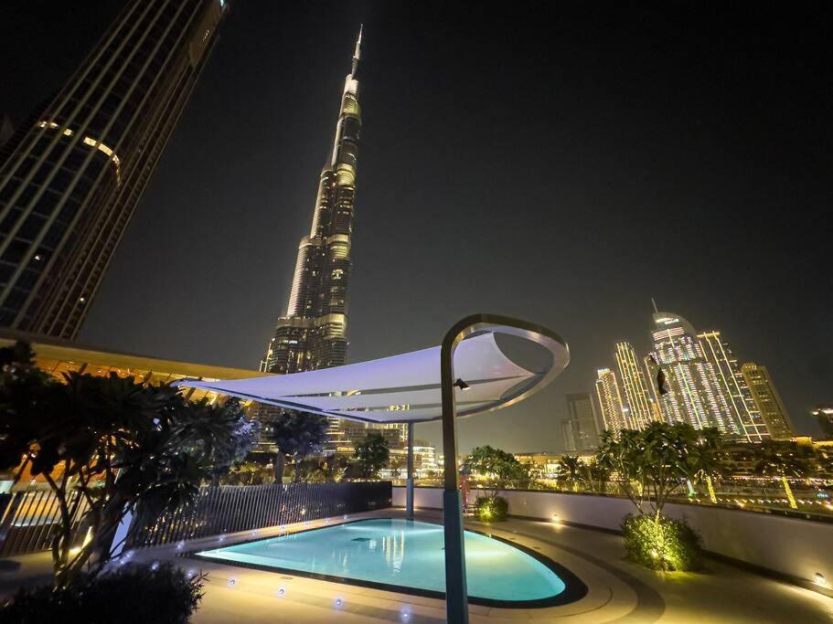 4min To Mall - Pool Access - King Bed Appartement Dubaï