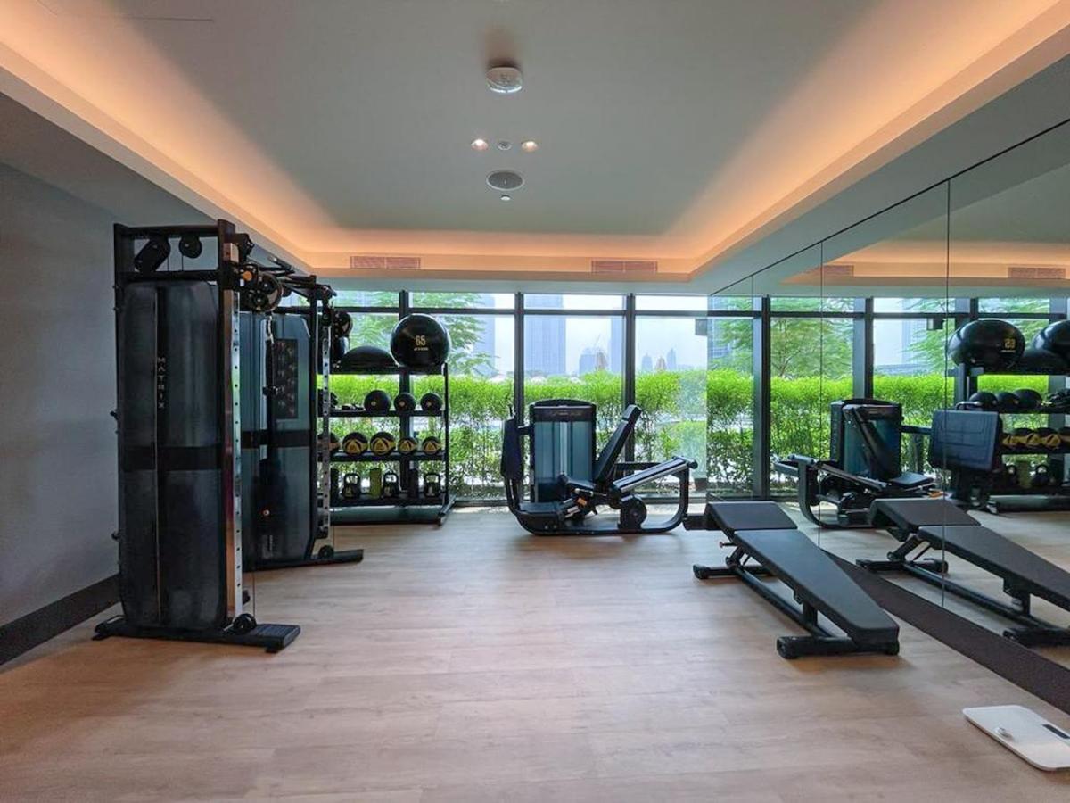 Chic For 4 With Burj Khalifa Views Apartemen *