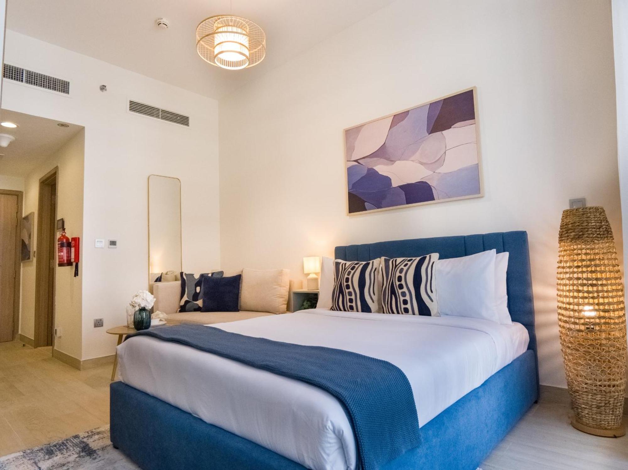 Easygo- Lavish Stu With Pool View In Azizi Riviera Appartement Dubaï