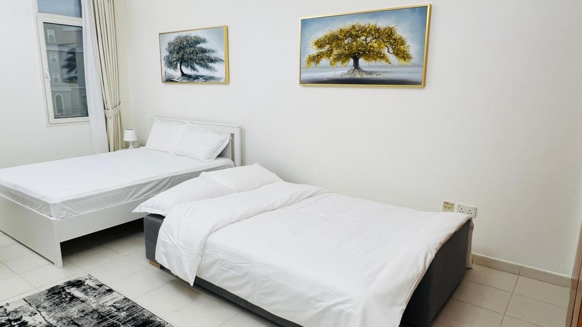 France Cluster International - Spacious Bright Furnished Lägenhet