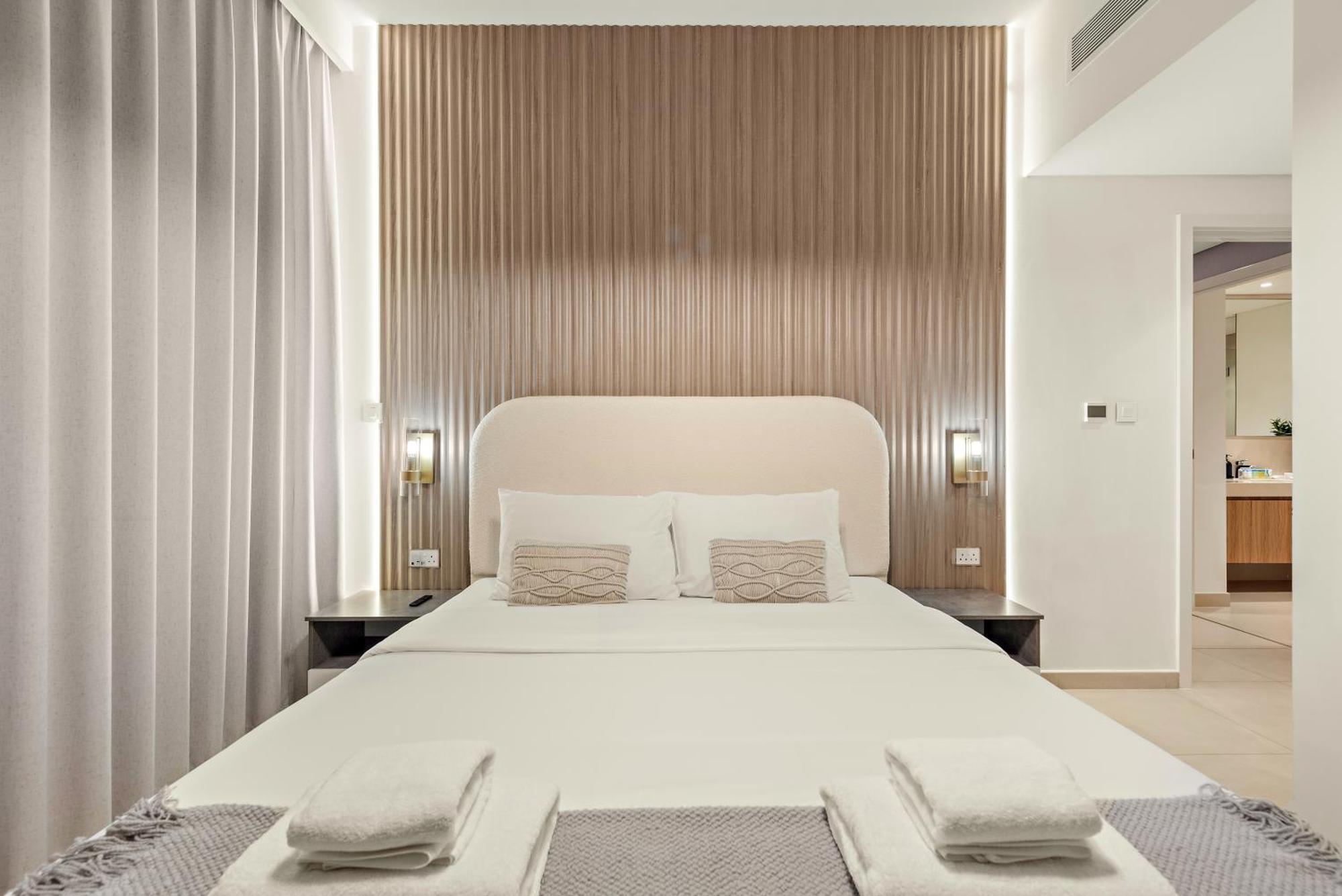 4br With Spacious Balcony & Stunning Burj Khalifa Views Dubaï