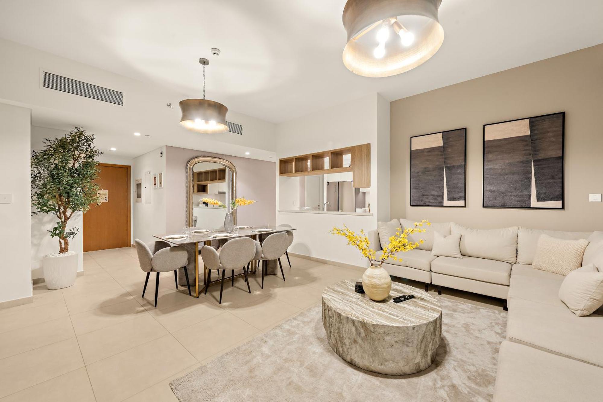 Apartamento 4br With Spacious Balcony & Stunning Burj Khalifa Views Dubái