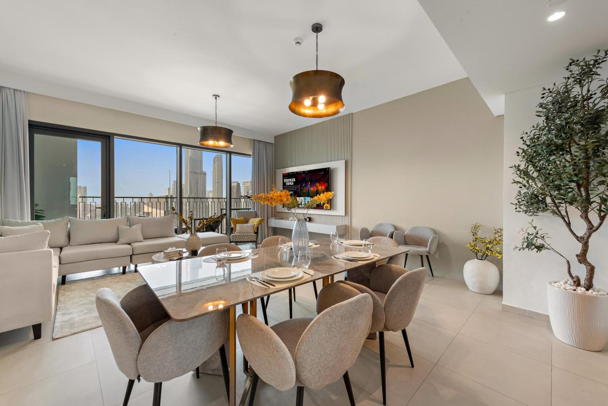 4br With Spacious Balcony & Stunning Burj Khalifa Views Dubaï