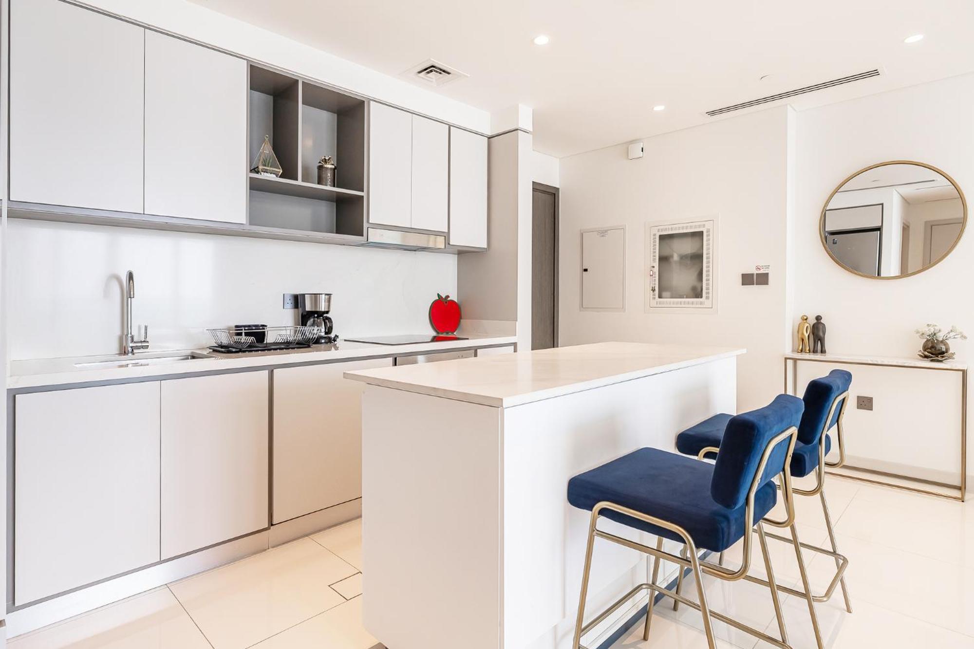 Modern With Private Access * Dubaï