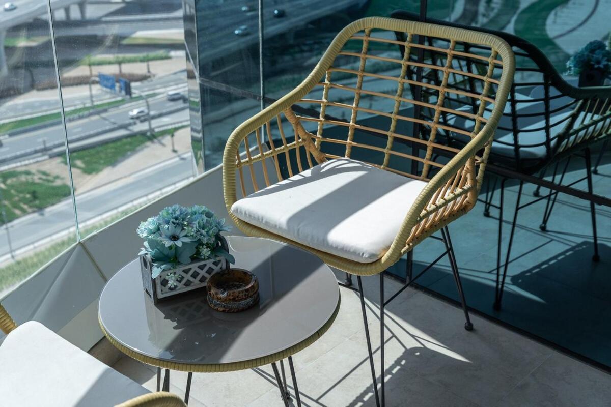 Classy 1-bedroom In Jumeirah Lakes Towers With View! Apartment Dubai