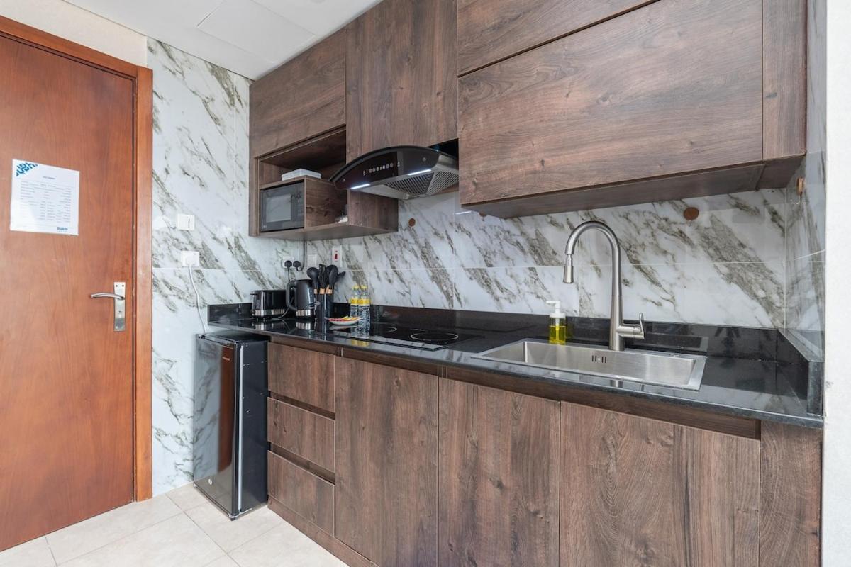 Classy 1-bedroom In Jumeirah Lakes Towers With View! *