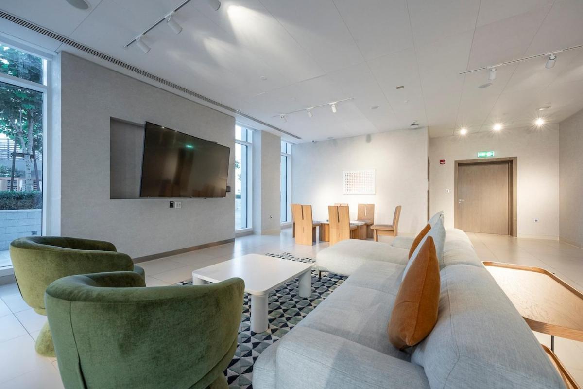 Astonishing 1 Bedroom In Creek Harbour Dubai