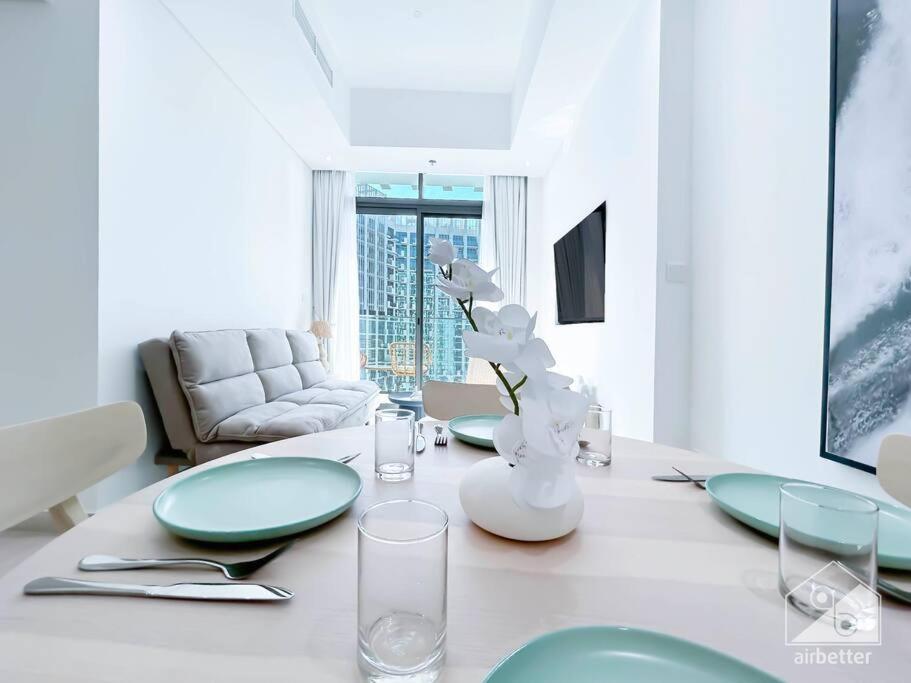 Elegant & Spacious 1bedroom With Balcony Dubaï