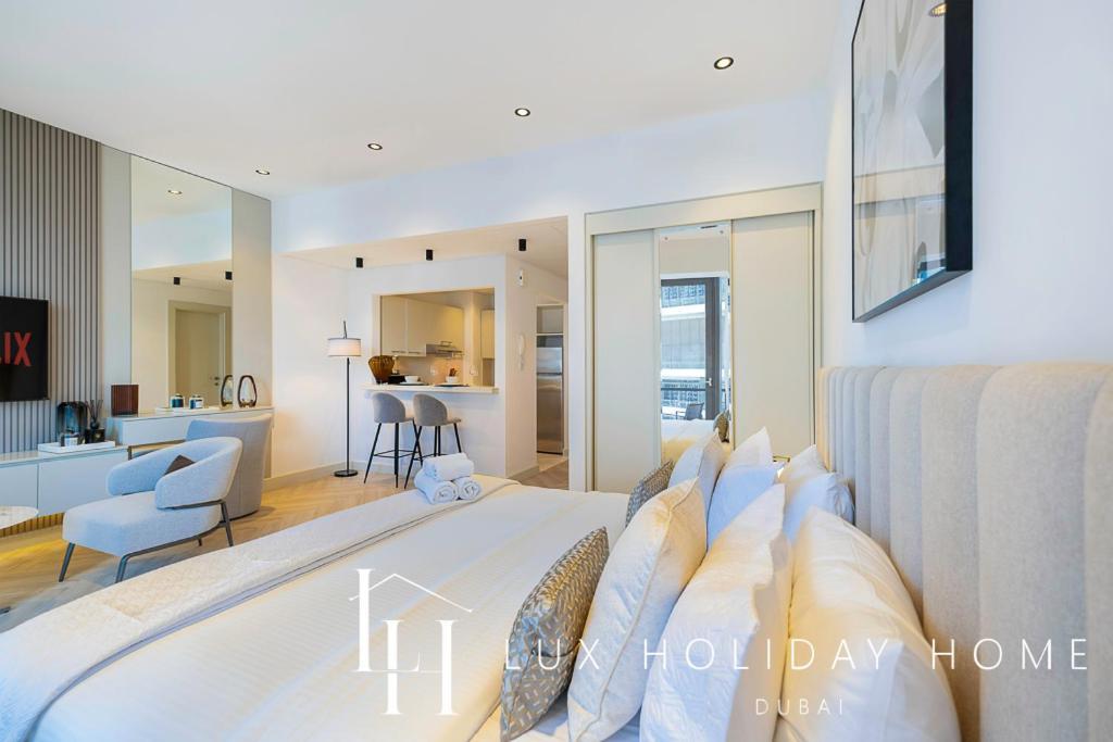 Lux The Silverene Marina View 3 * Dubaï