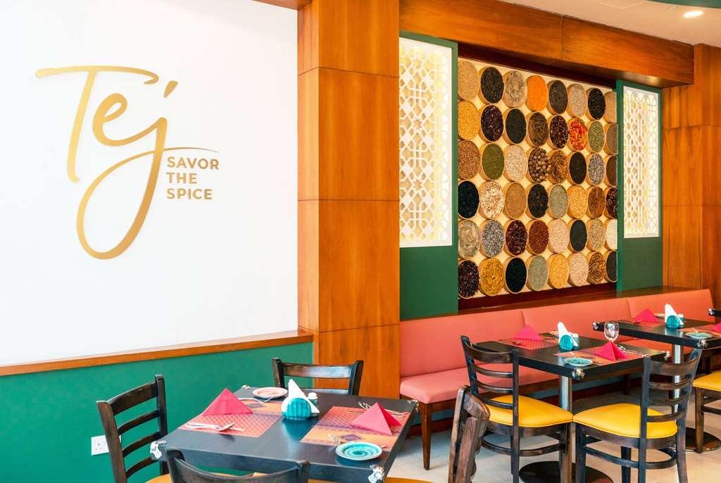 Ramada By Wyndham Deira 4* Dubai