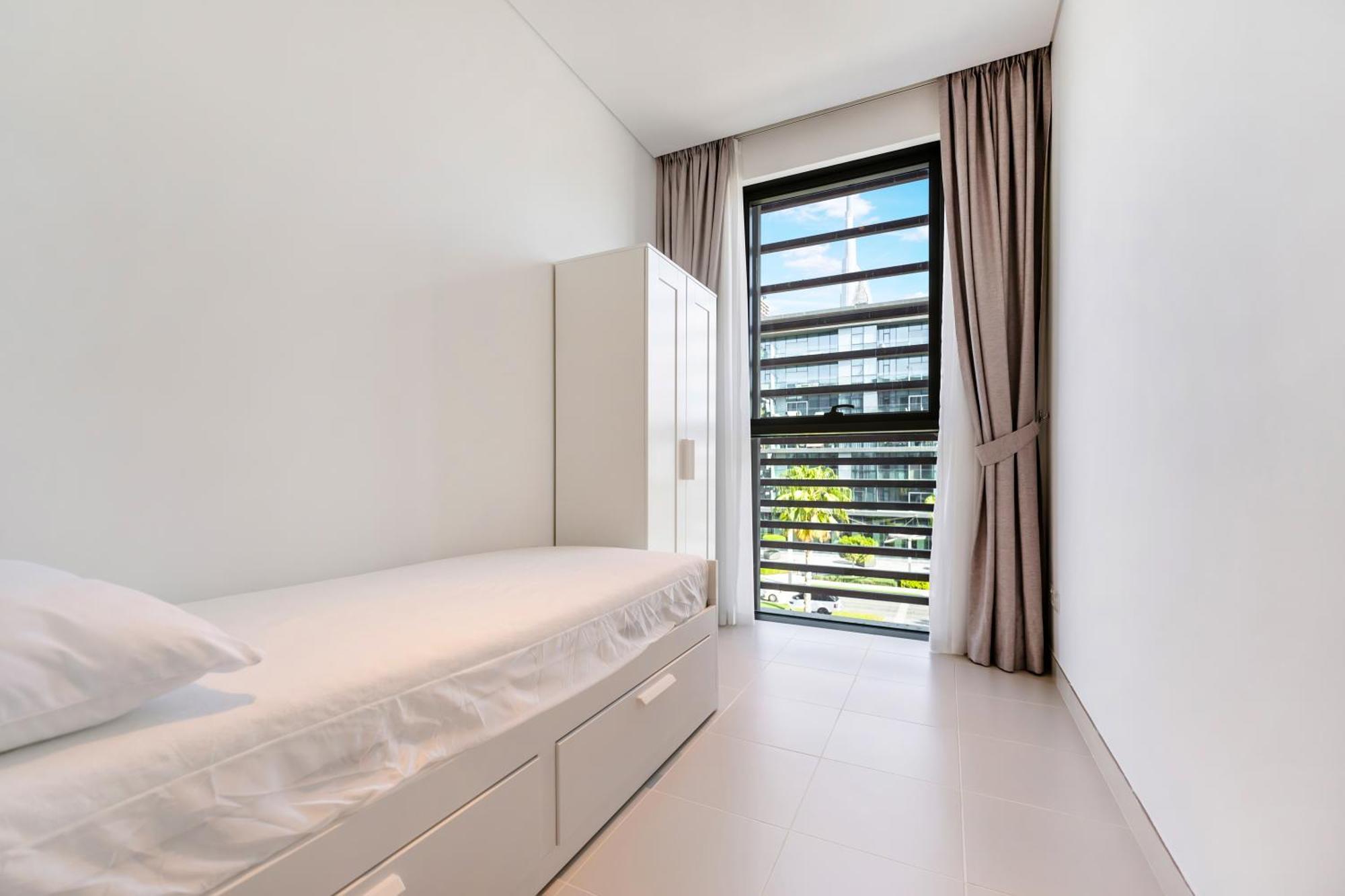 Fam Living - Walk - Urban Staycations Appartement