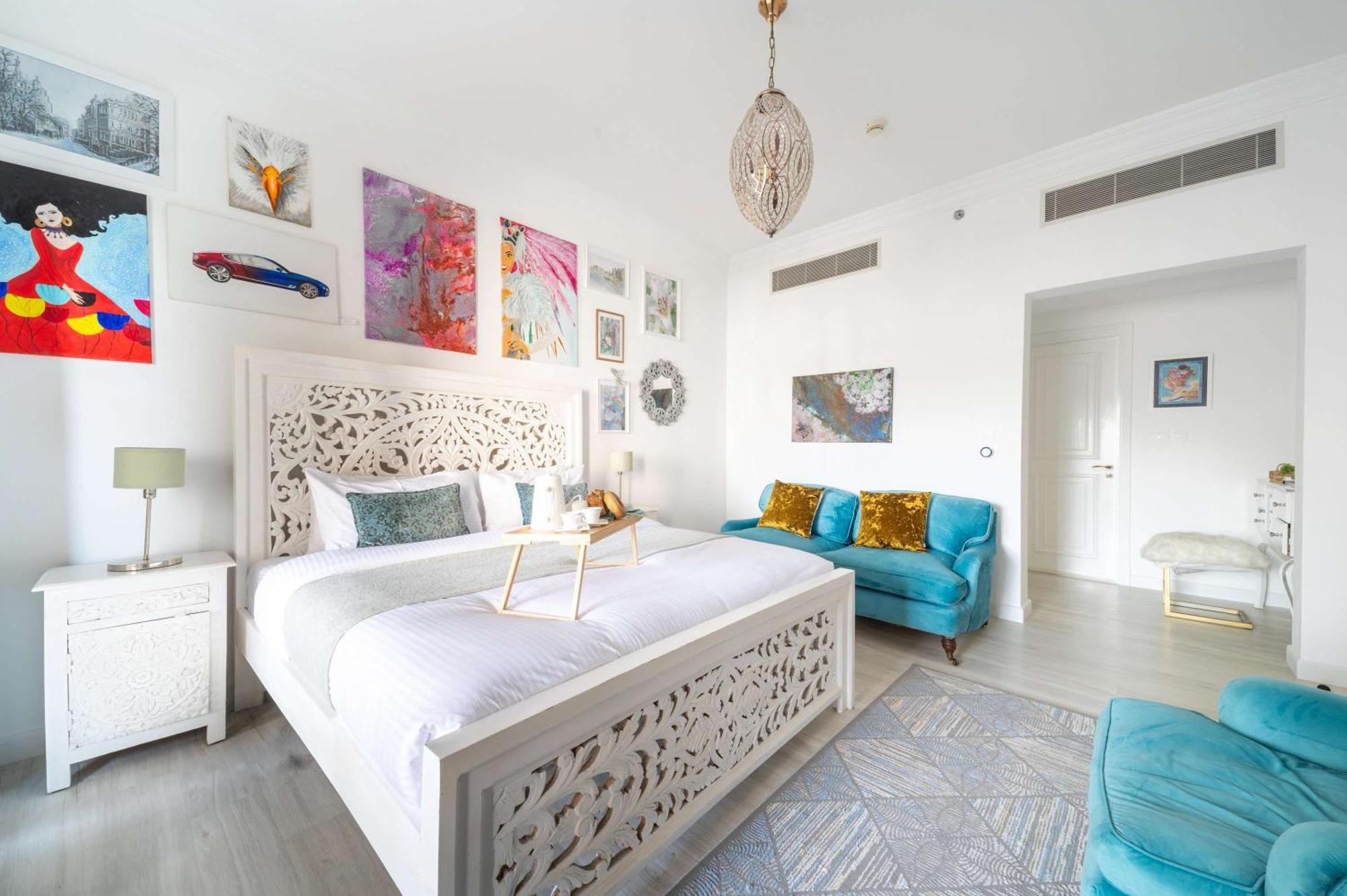 Frank Porter - Fairmont South Apartemen Dubai