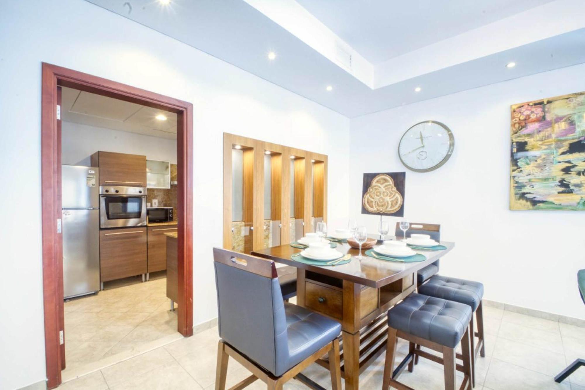 Dream Apartments- Emaar Towers - Rega Al Buteen Appartement