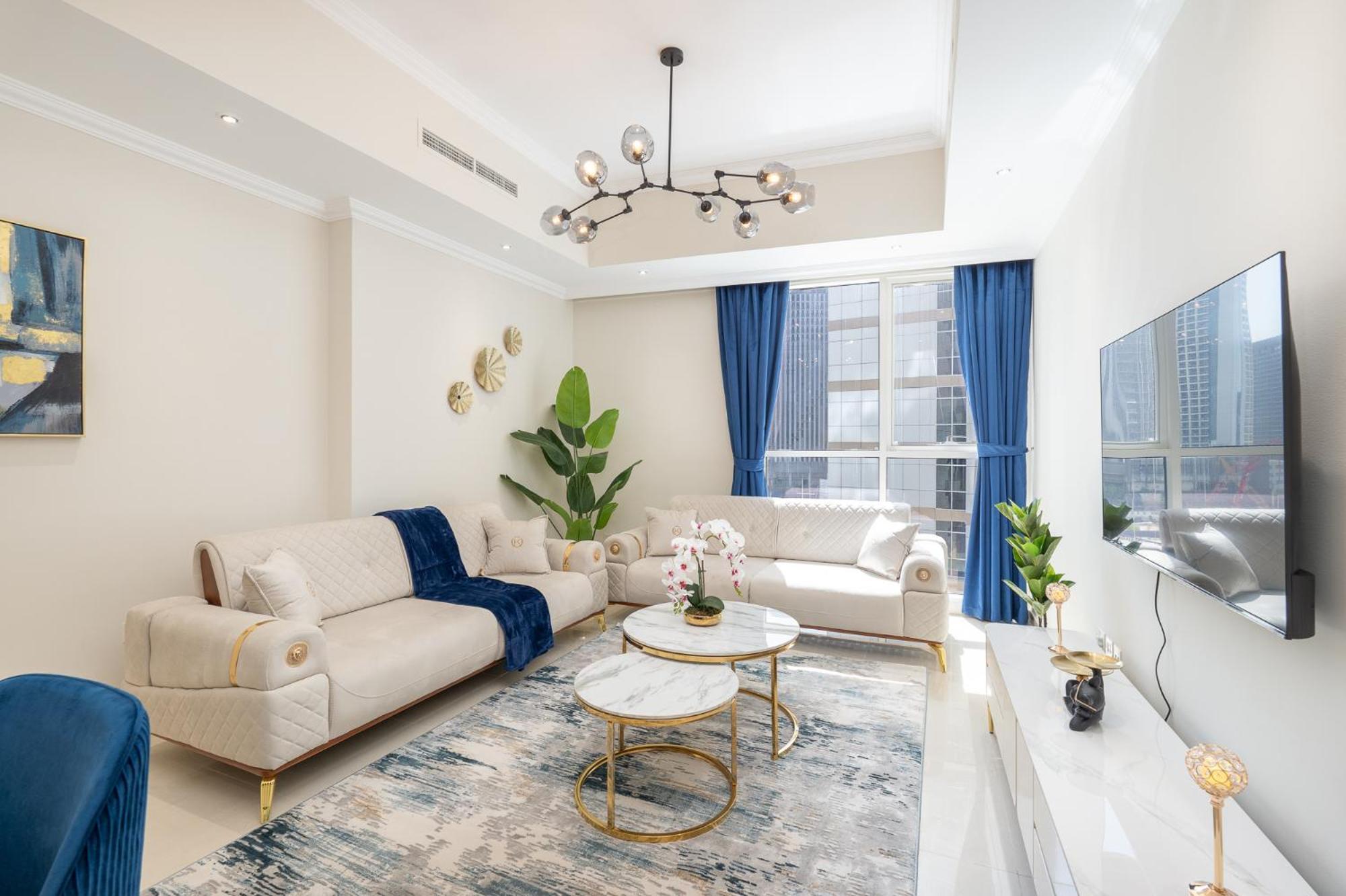 Apartamento Dunya Tower Luxury And 2 Min Walk To Mall And Burj Khalifa In Heart Of Downtown *