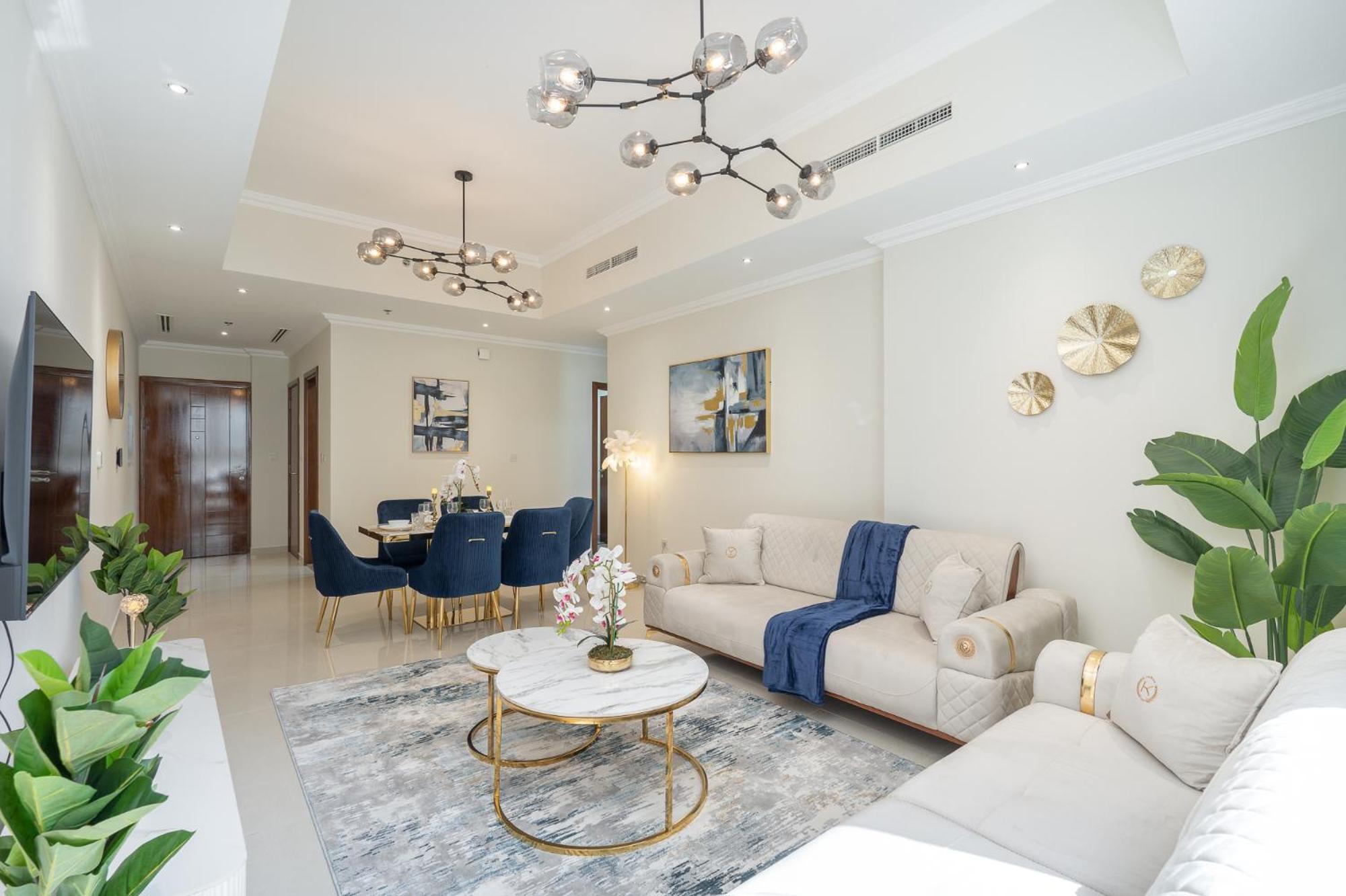 Dunya Tower Luxury And 2 Min Walk To Mall And Burj Khalifa In Heart Of Downtown *
