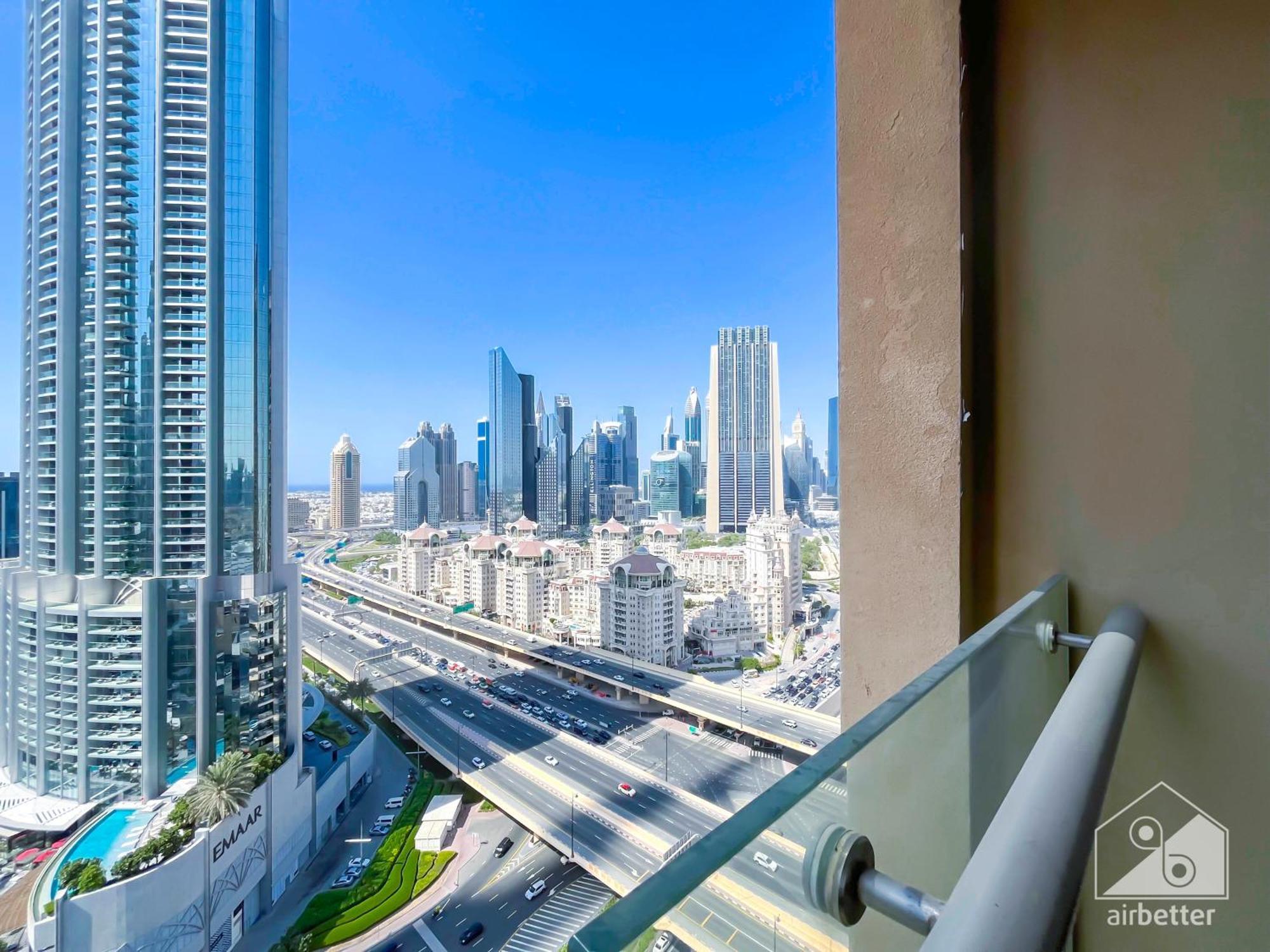 Mall Downtown Luxury With Balcony & View Dubai