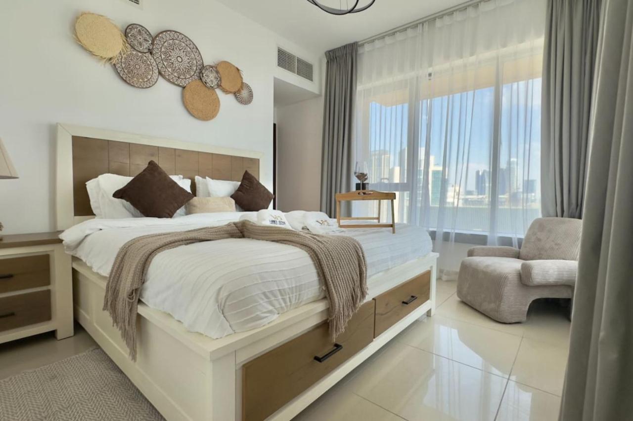 1br High Floor At Boulevard 29 Near Mall By Vibel *
