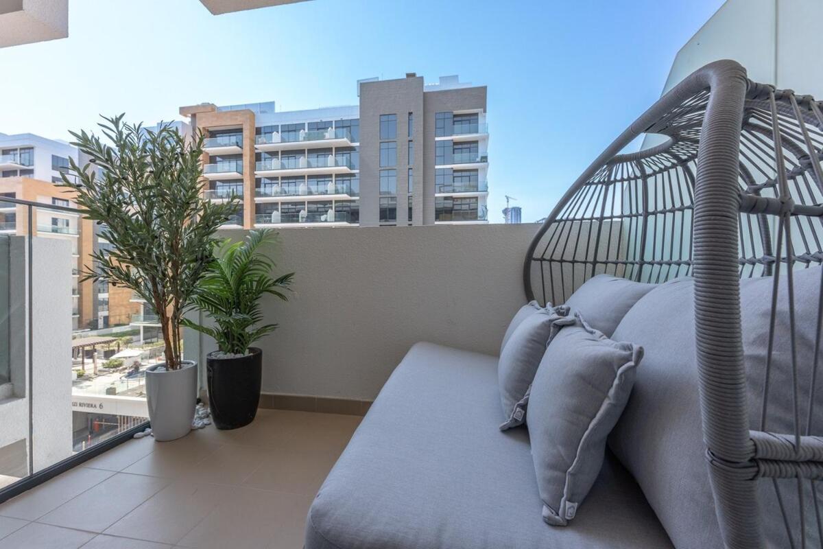 Appartamento Elegant Near Business Bay Modern Comfort With Balcony Views *