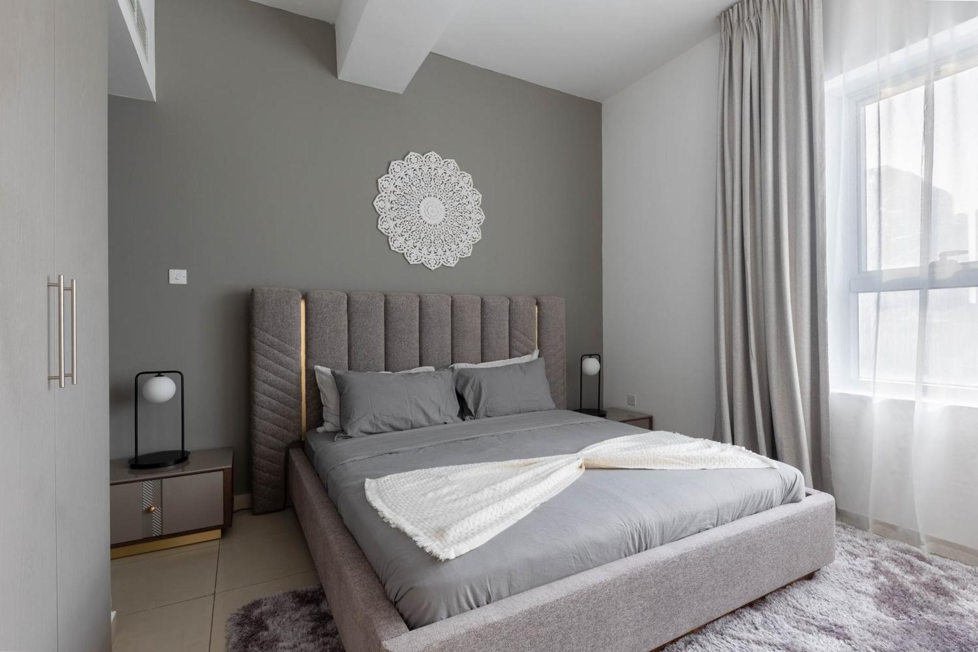 Handsome 1br In Armada Tower 3
