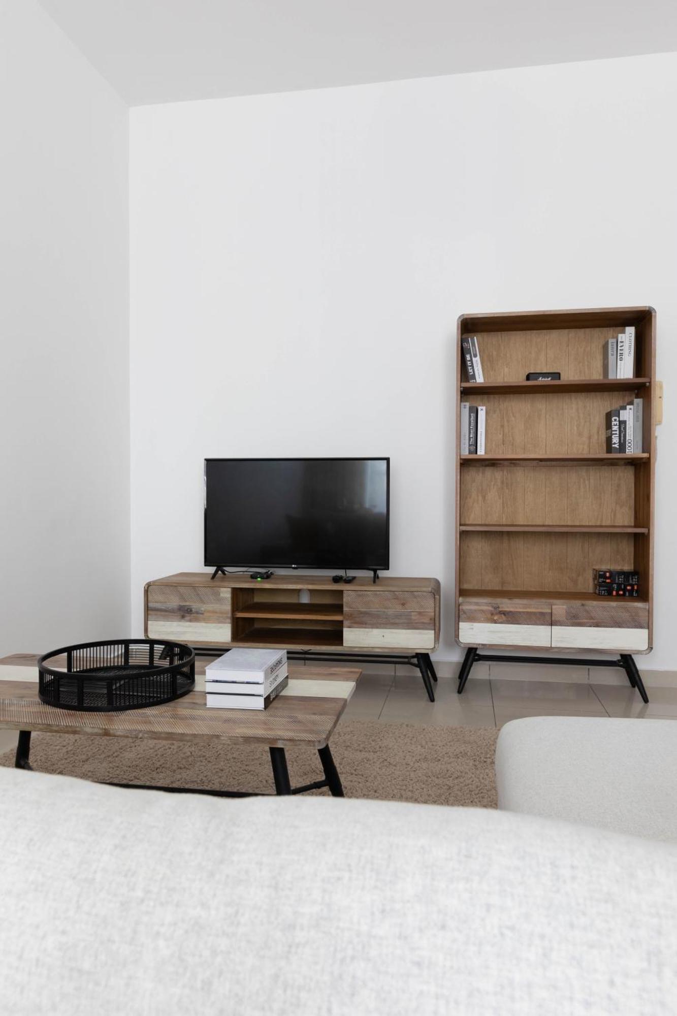 Handsome 1br In Armada Tower 3 * Dubái