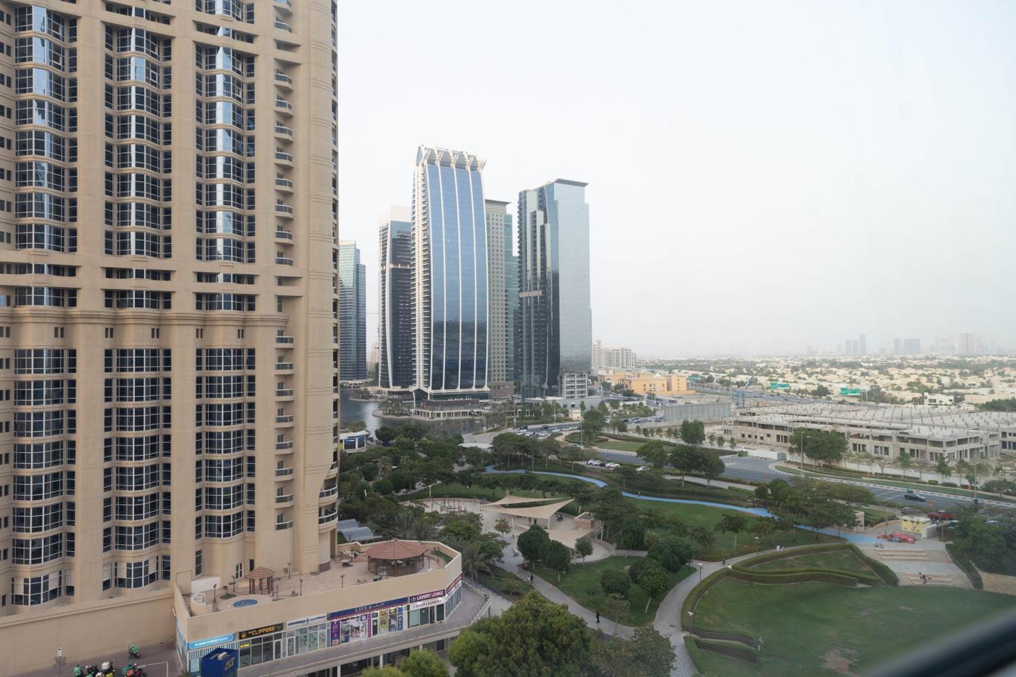 Apartamento Handsome 1br In Armada Tower 3