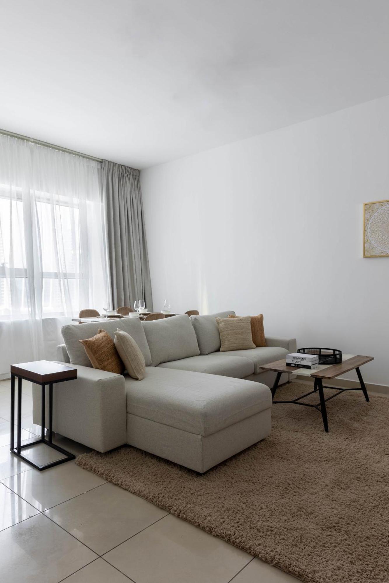 Handsome 1br In Armada Tower 3 Apartamento Dubái