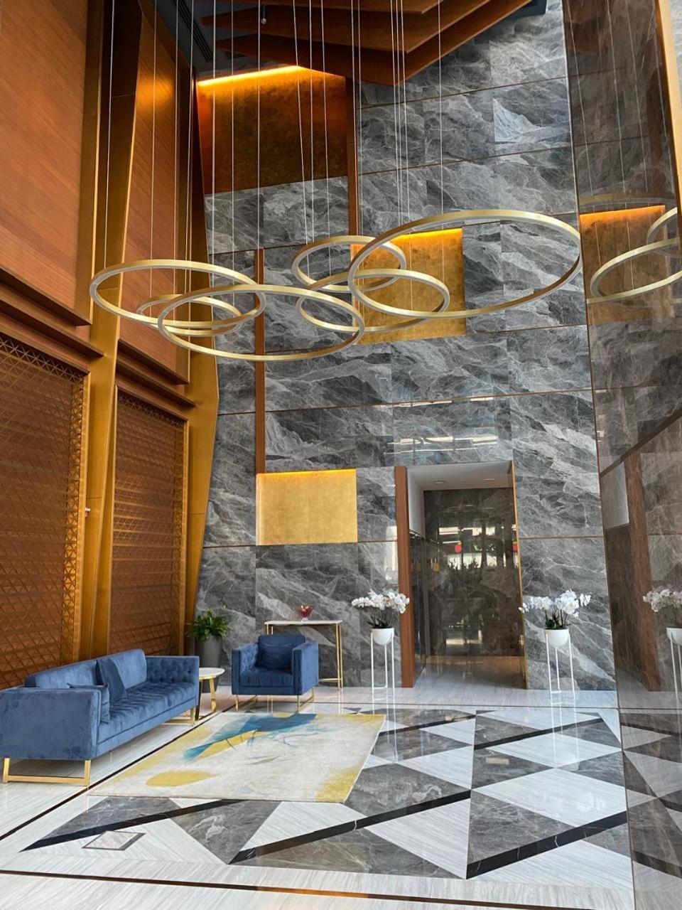 Lux 1br Direct Access To Marina 4 People Appartement Dubai