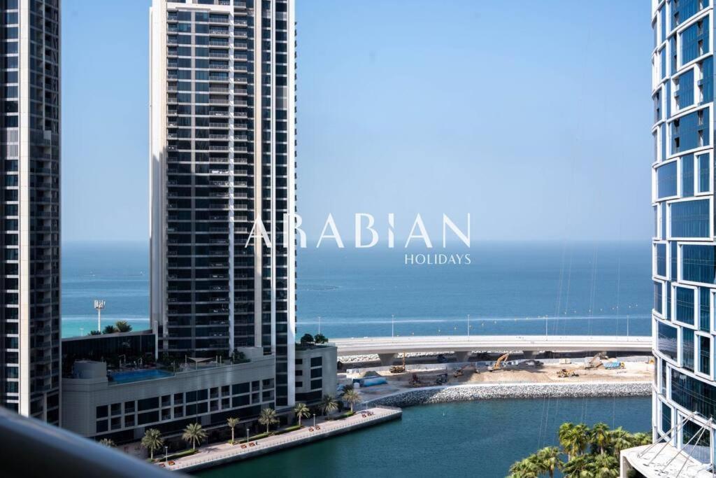 Modern 1br With Sea View In Marina Bay Appartement