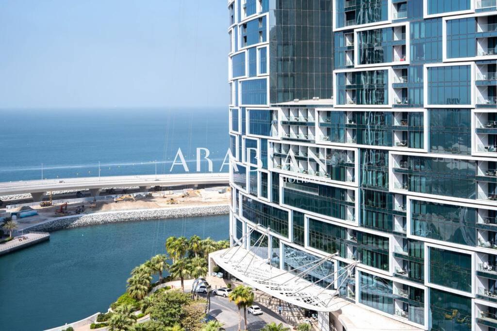 Modern 1br With Sea View In Marina Bay
